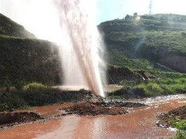Lançado livro sobre violações de direitos da mineradora Anglo American em MG