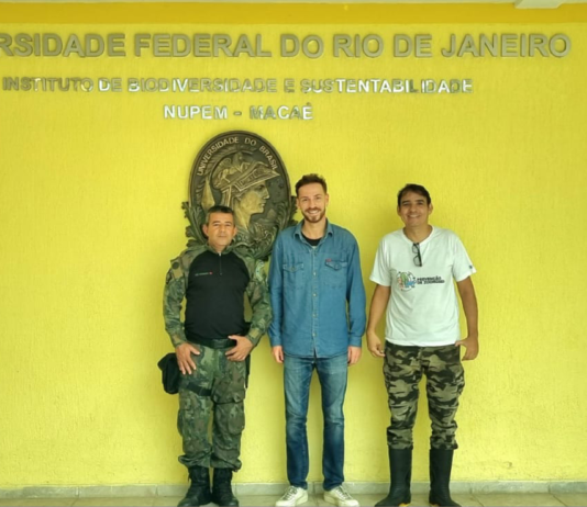 Antropólogo francês estuda relações entre humanos e onças no Parque Atalaia em Macaé