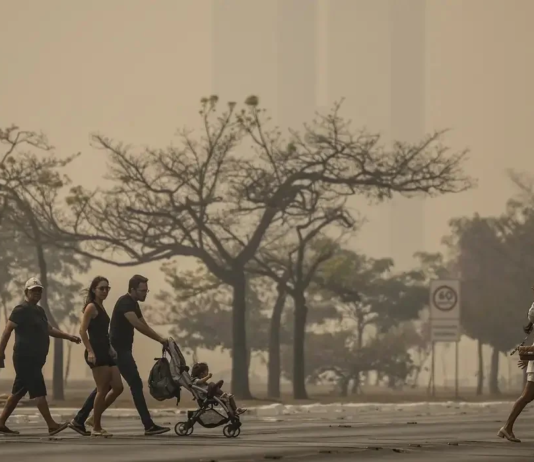Orientações para evitar a exposição à fumaça intensa e neblina, causadas por queimadas