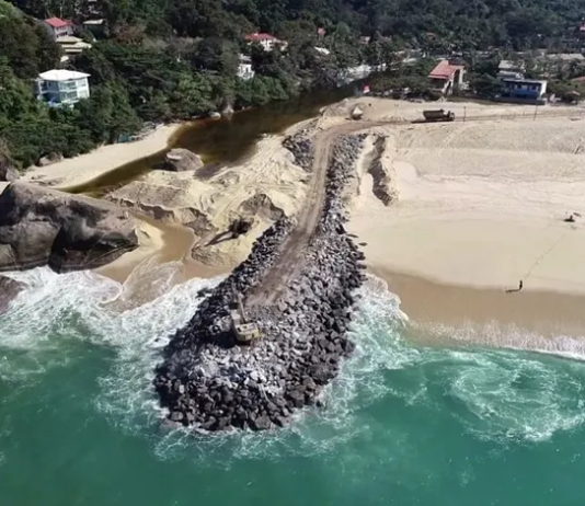 Maricá: MPRJ solicita paralisação imediata de obras na Praia do Recanto, em Itaipuaçu