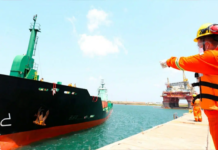 Plataforma P-26 inicia reciclagem no Porto do Açu e espera definição da Petrobras