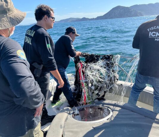 Balão de festa junina é interceptado pelas equipes da Operação Jubarte na Região dos Lagos