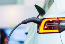 Desigualdade tributária entre veículos elétricos e a combustão pressiona montadoras e reacende debate sobre incentivos na China