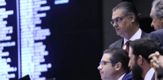 Em votação virtual, deputados aprovam projeto que implode licenciamento ambiental