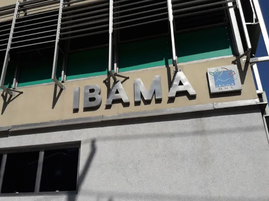 Licença para devastar: IBAMA chancela a zona de sacrifício do Norte Fluminense.