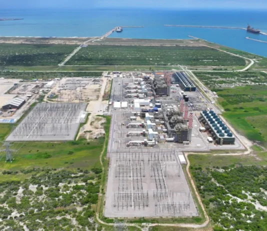 Enquanto desapropriações se arrastam na Justiça, Porto do Açu inaugura maior térmica do país com Novo PAC