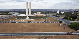 Congresso aproveita foco em Bolsonaro e avança com anistia a desmatamento e garimpo em TI