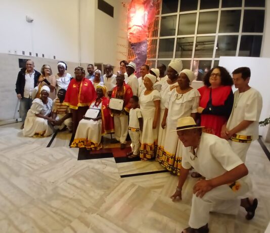 Um encontro de Conhecimentos