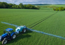 Agrotóxicos disparam no Brasil e crescem 2,6 vezes mais que a área plantada