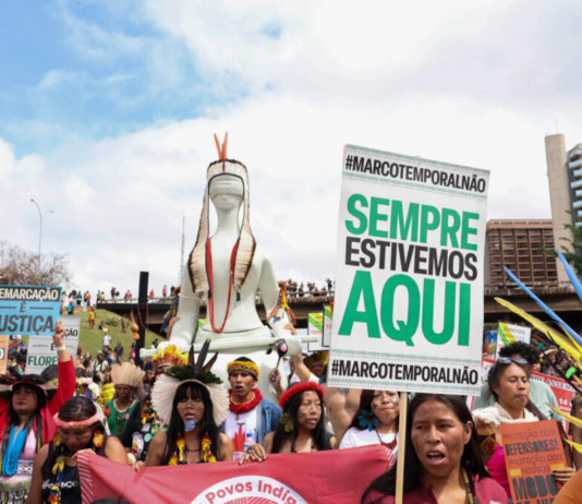 Brechas em normas e nova lei de licenciamento facilitam extração mineral sem consulta a indígenas e quilombolas